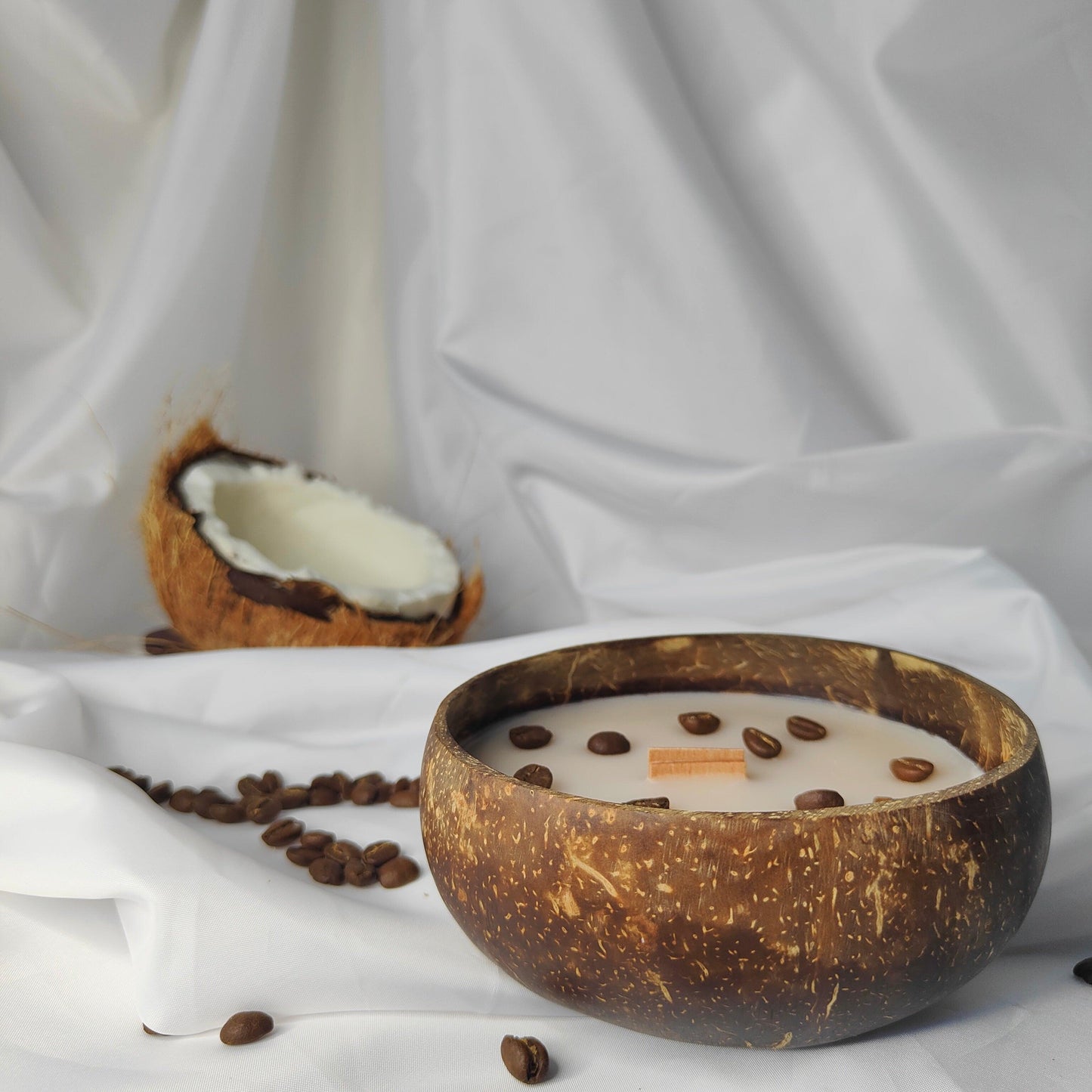 Fresh Coffee Coconut Shell Candle | Pure Coconut Wax - CocoPearl Candles